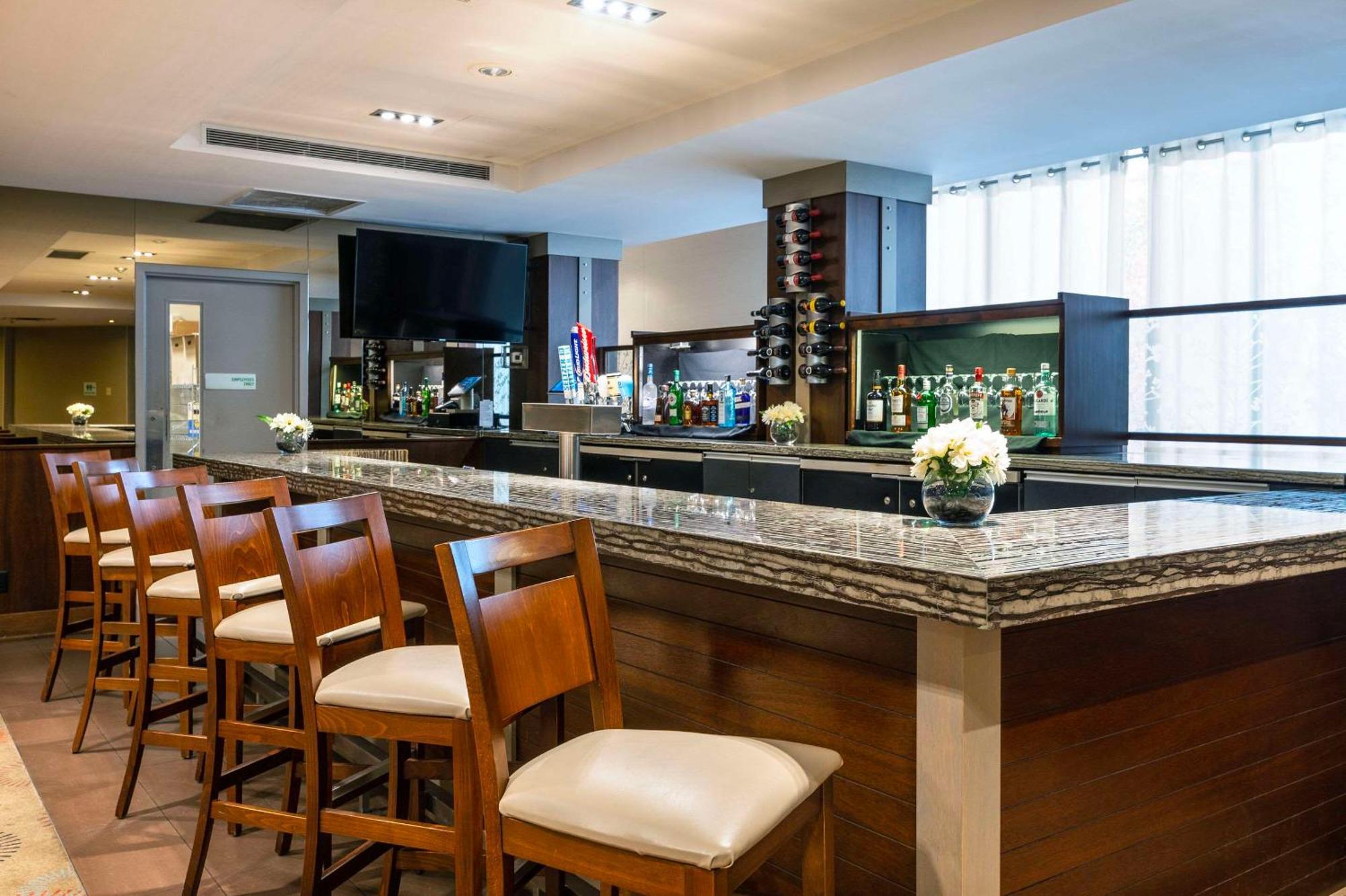 Allure Hotel & Conference Centre, Ascend Hotel Collection Barrie Zewnętrze zdjęcie